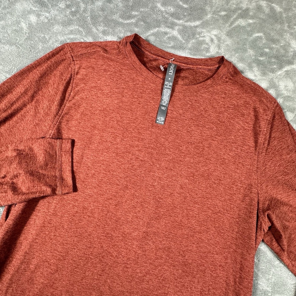 Vuori Strato Tech Long Sleeve Tee Shirt Heather Red Mens Medium Workout Soft UPF